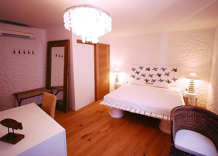 Otel Boutique Placa 4*